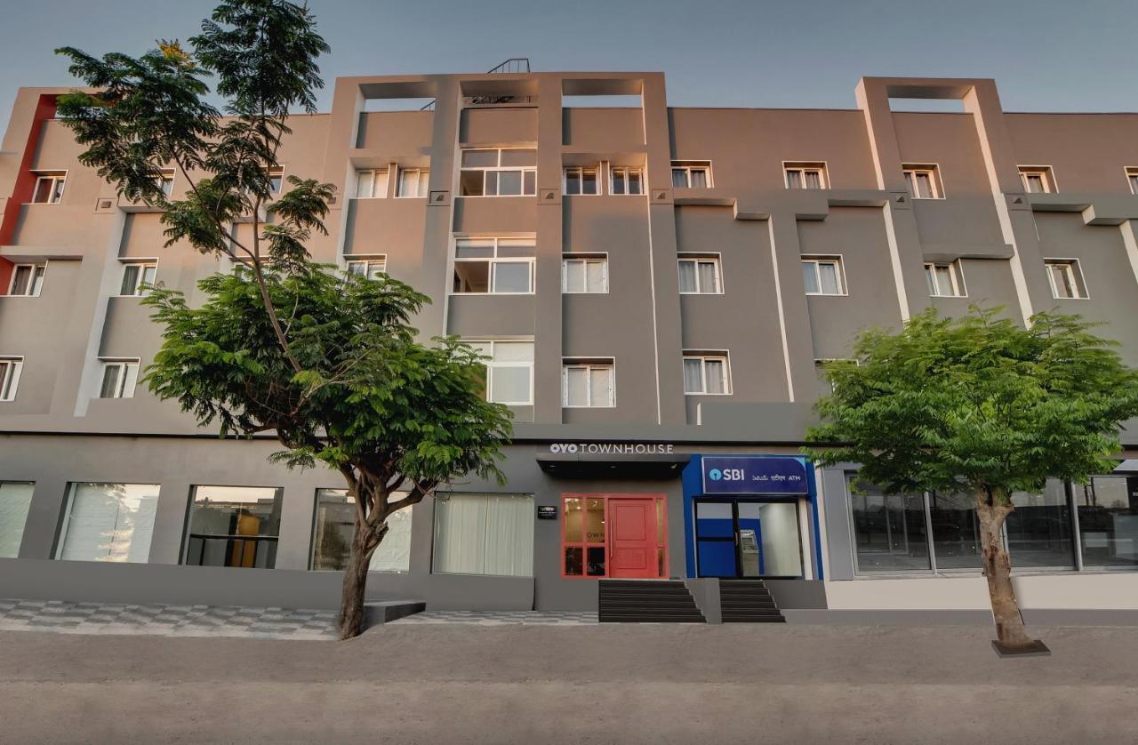 Townhouse Ss Aero Prime Ξενοδοχείο Shamshabad Εξωτερικό φωτογραφία